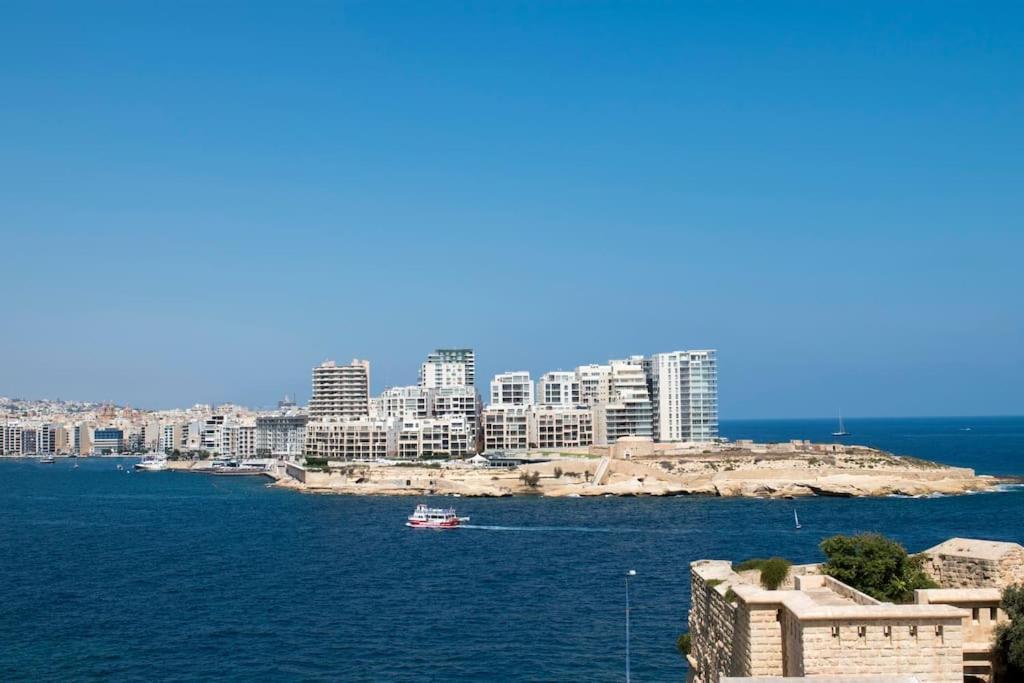 Vallettastay - Harbor View Gem- Sea View 1 Bed Apt Esterno foto