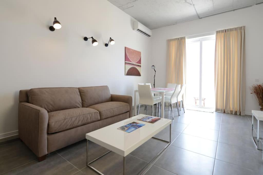 Vallettastay - Harbor View Gem- Sea View 1 Bed Apt Esterno foto